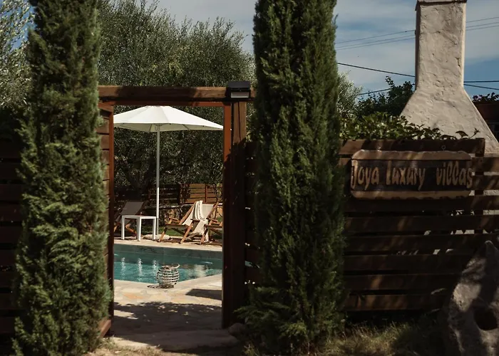 Joya Luxury Villas Vila Kypseli