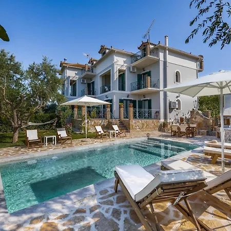 Joya Luxury Villas * Kypseli