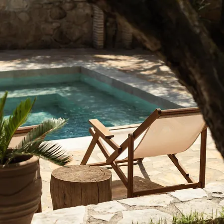 Joya Luxury Villa Kypseli