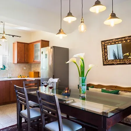 Joya Luxury Villas Vila Kypseli