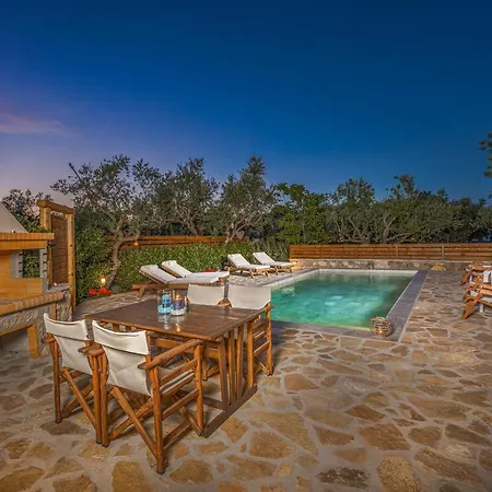 וילה Joya Luxury Kypseli